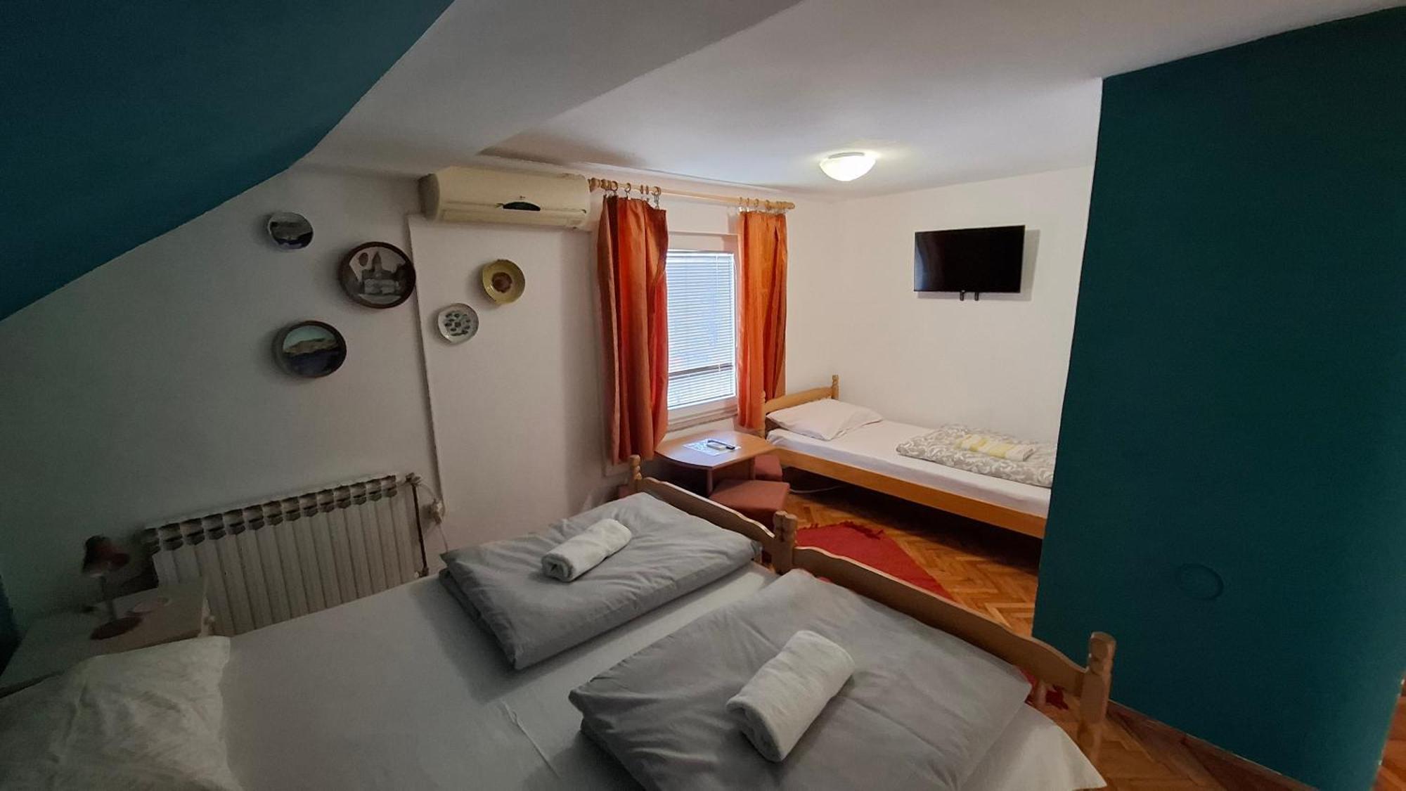 Aventurin Rooms Slunj Ruang foto
